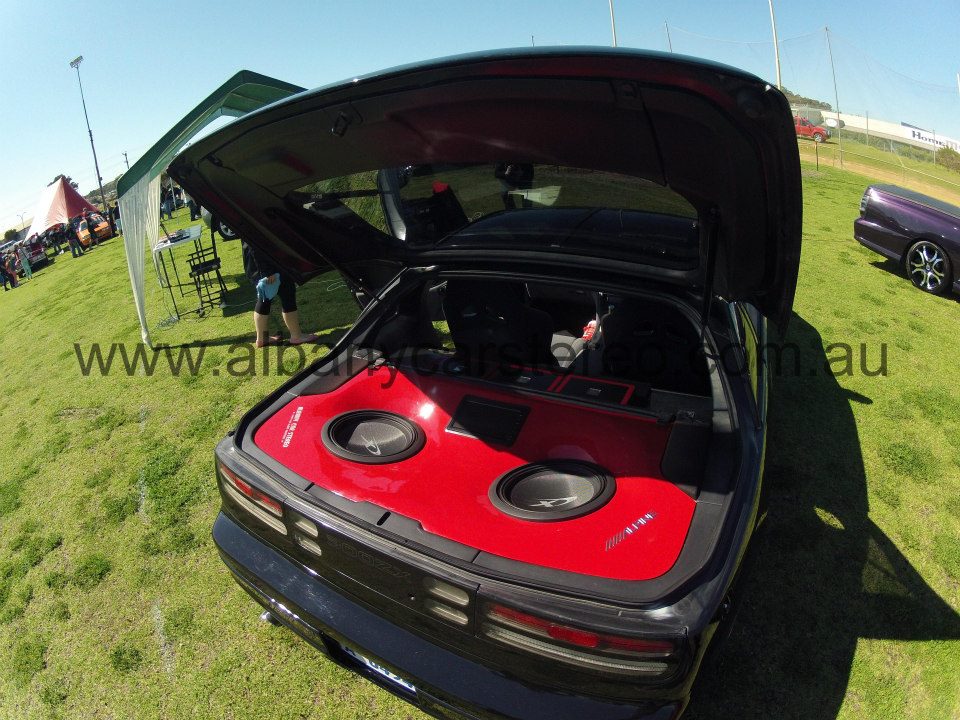 Nissan 300ZX Custom Boot Installation